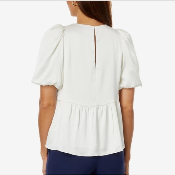 Lilly Pulitzer Blakelynn Elbow Sleeve Top - Picture 2 of 13